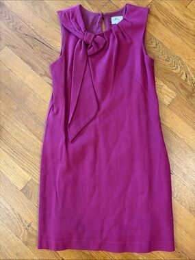 Sleeveless Bow-Accent Dress in Magenta